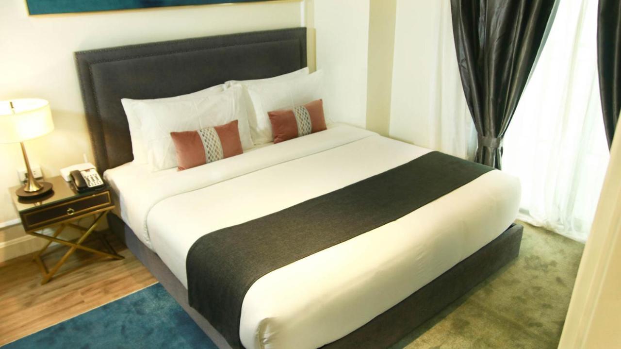 Noble Cebu Hotel Extérieur photo